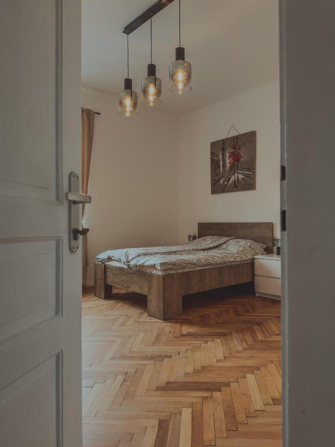 Pirc Apartment On Dunajska Street リュブリャナ エクステリア 写真